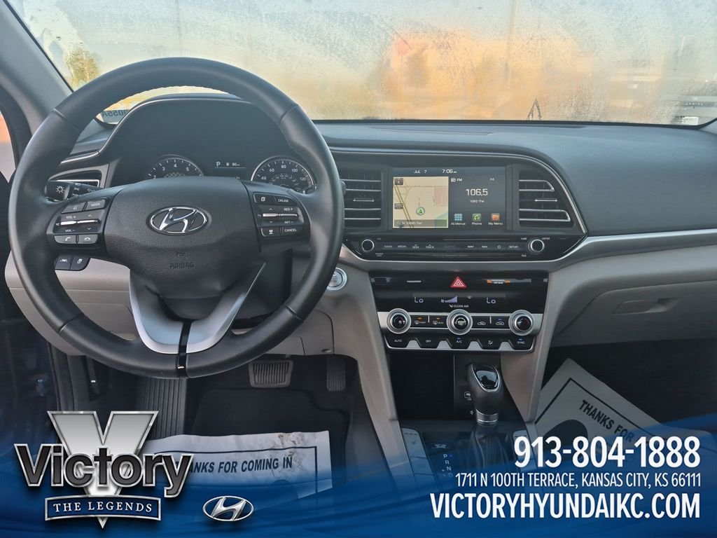 Used 2020 Blue Hyundai Limited image 12