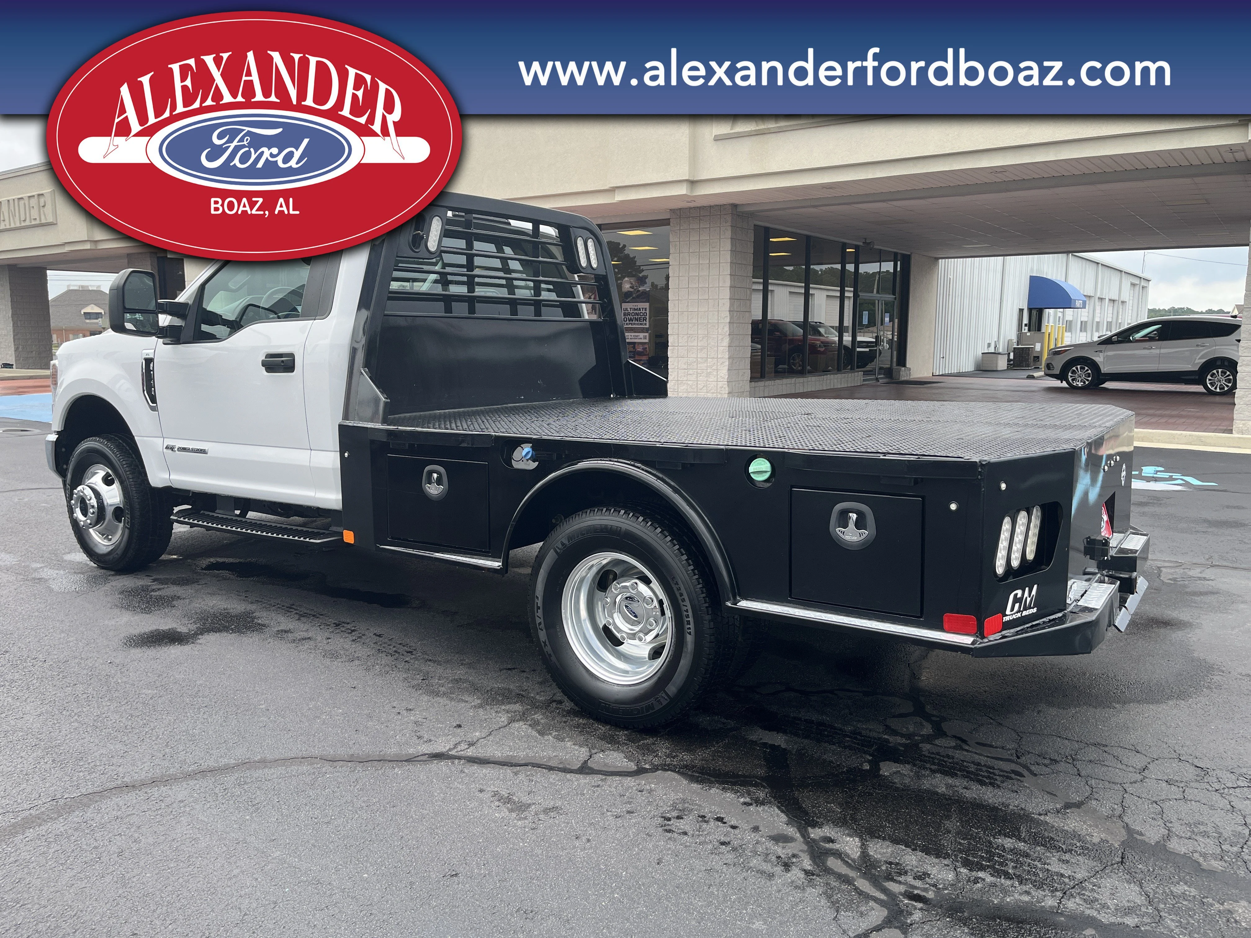 Used 2021 Oxford White Ford XL image 2