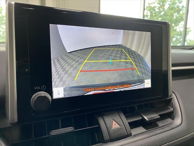 Certified Used 2024 MAGNETIC GRAY MET. Toyota  image 25