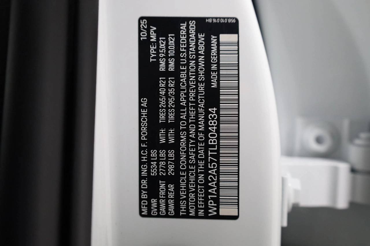 Certified Used 2026 White Porsche  image 44
