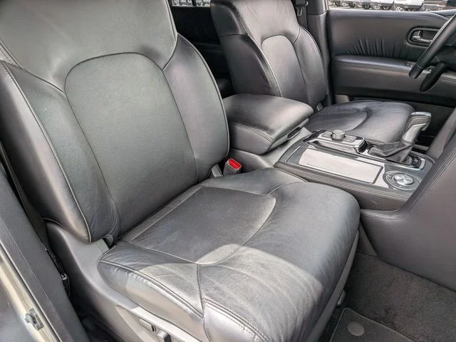 Used 2023 Gray Nissan SL image 30