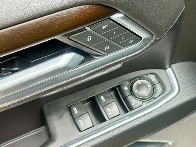 Used 2025 Gray GMC Denali image 19