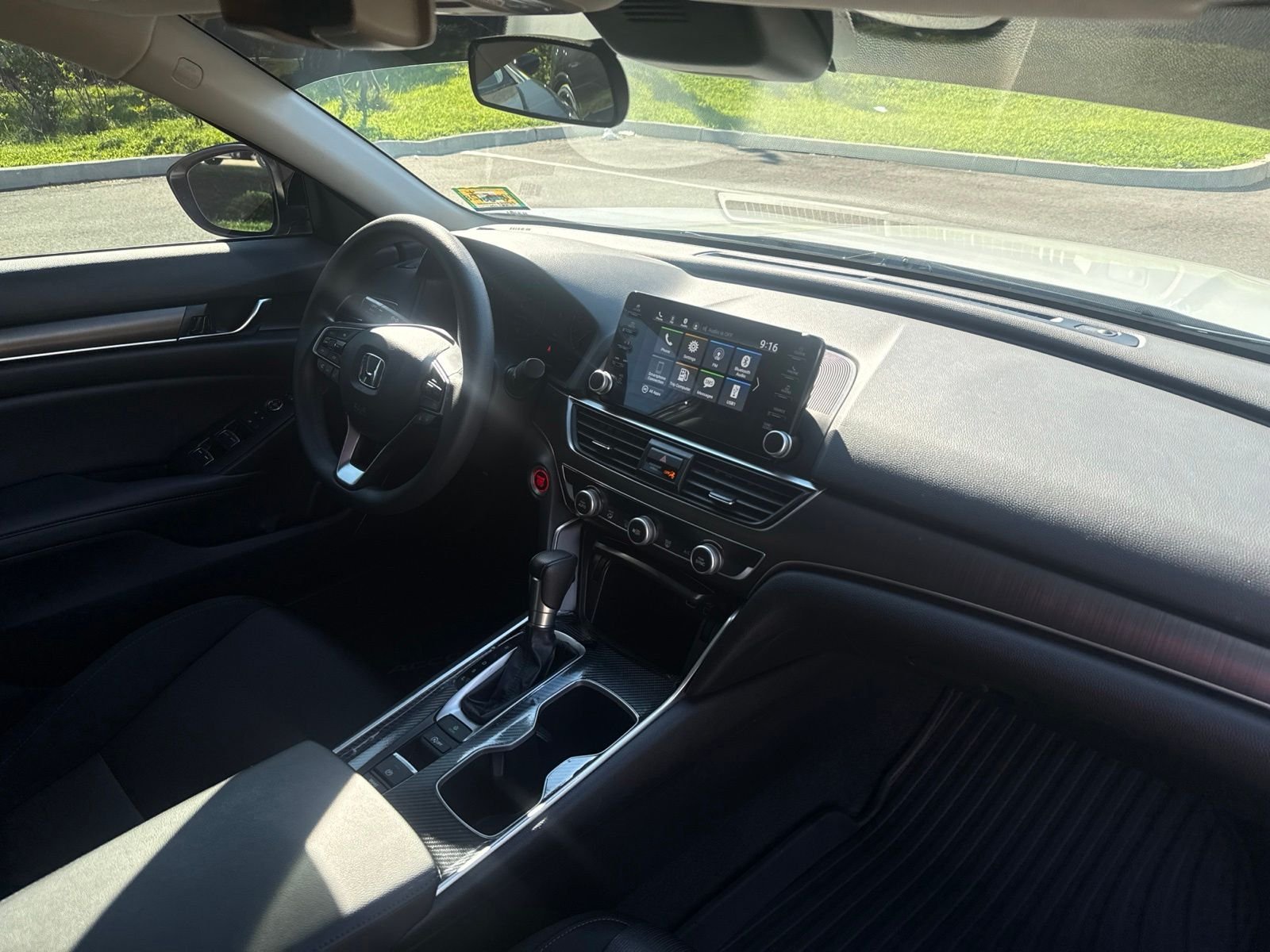 Used 2021 White Honda LX image 13