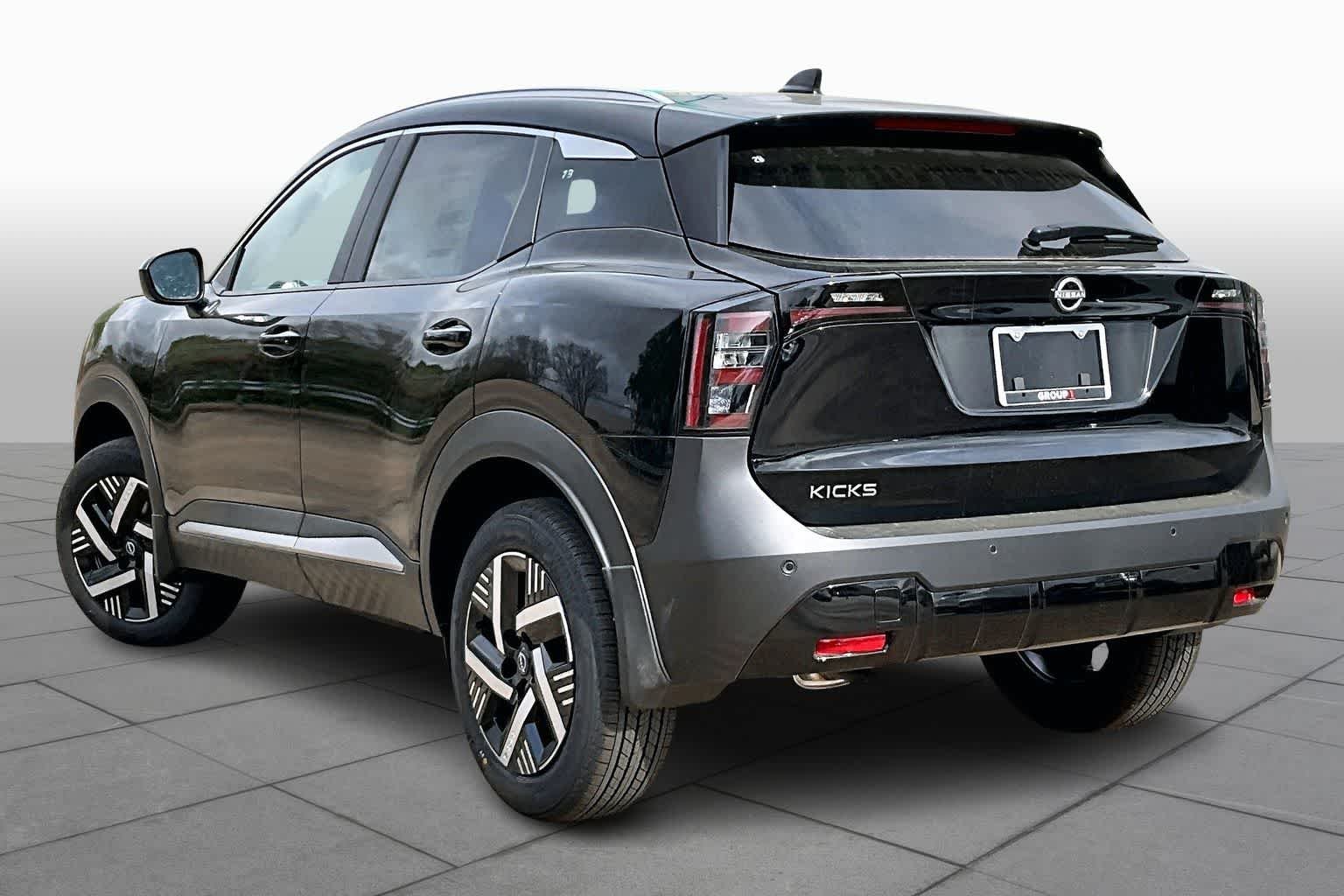 New 2026 Super Black Nissan SV image 7