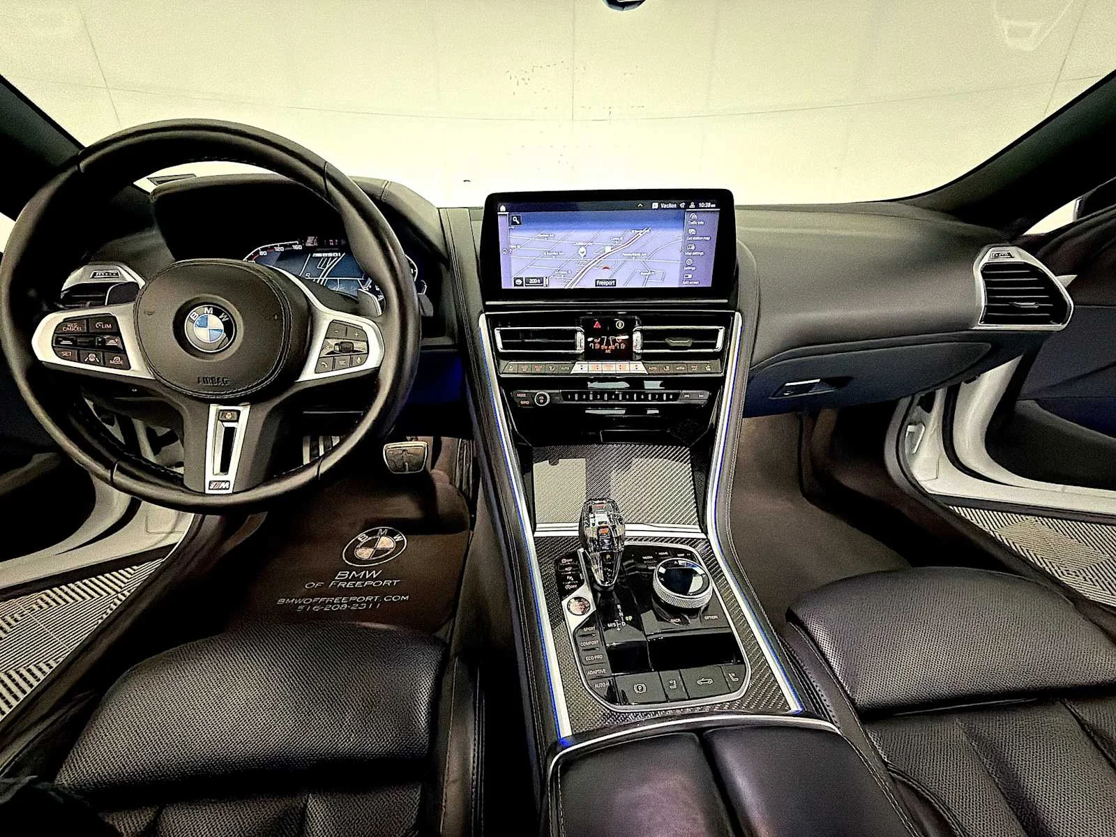 2024 BMW 8 Series M850i - Photo 18