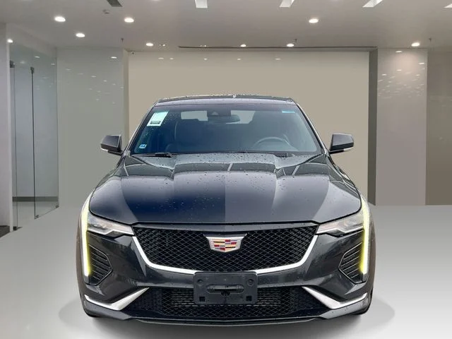 Used 2021 Black Cadillac Sport image 9