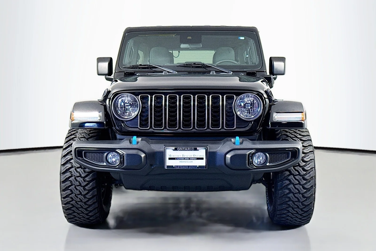 Used 2024 BLACK Jeep Sport S 4XE image 3