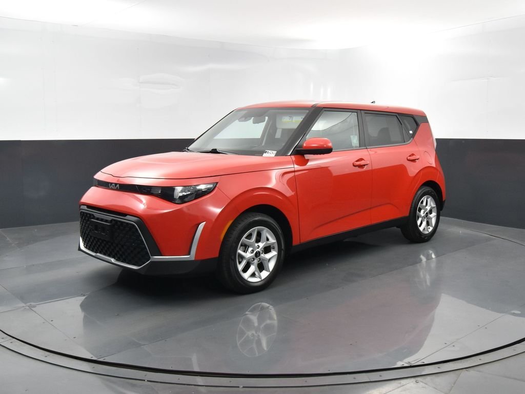 2024 Kia Soul LX