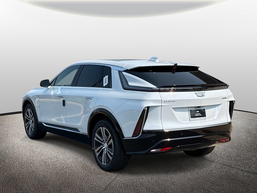 New 2026 Vibrant White Tricoat Cadillac Premium Luxury image 4