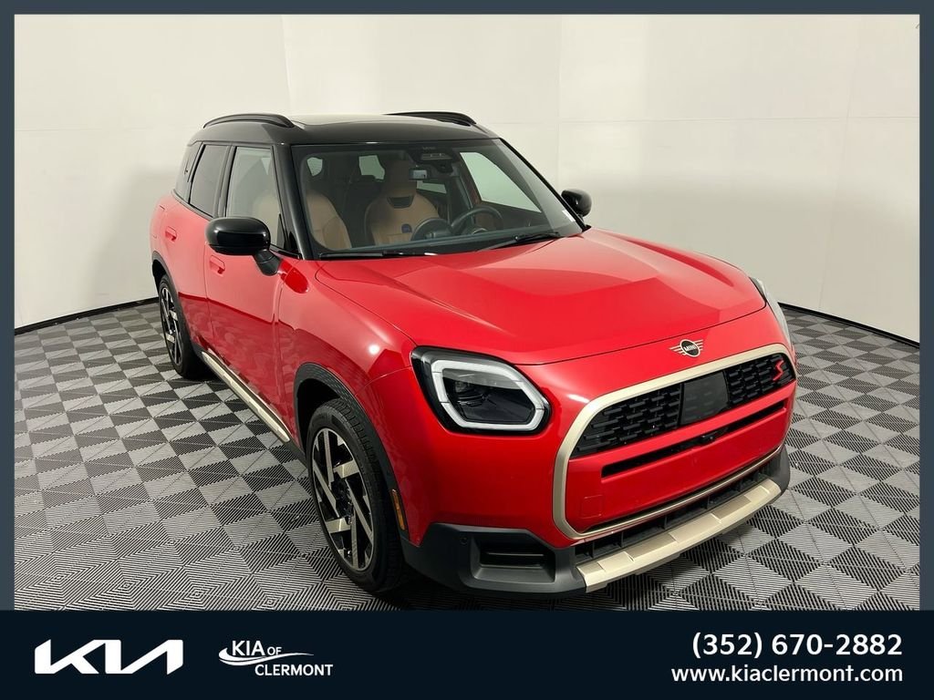 2025 MINI Countryman S ALL4's photo