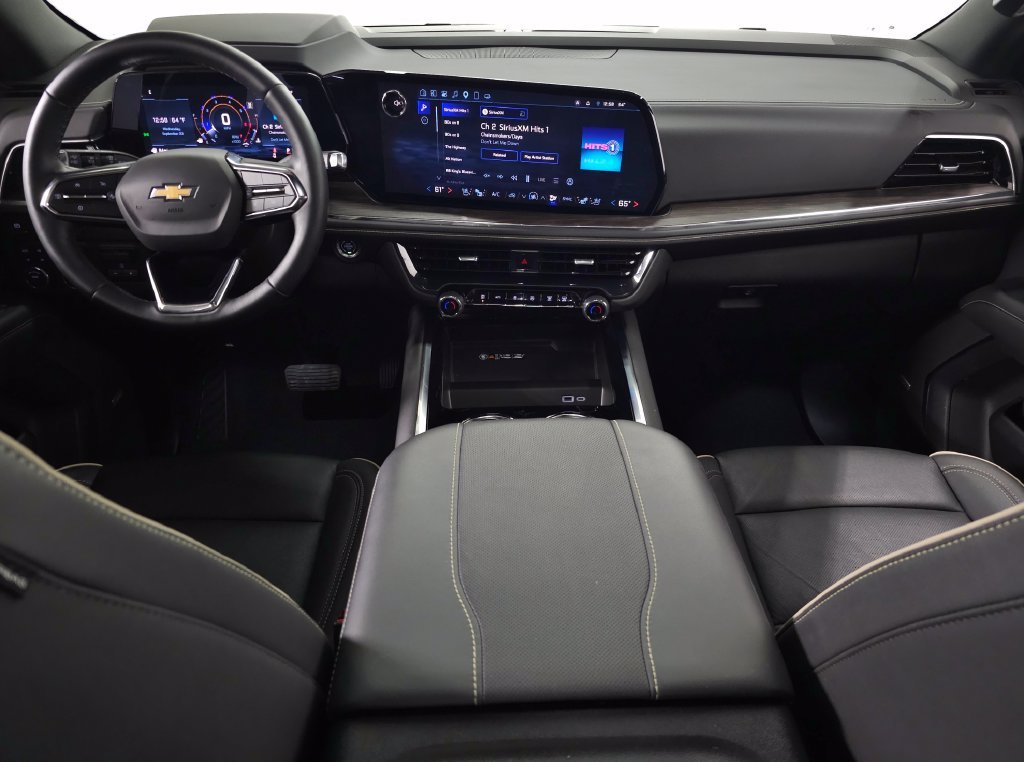 Used 2025 Gray Chevrolet Premier image 16