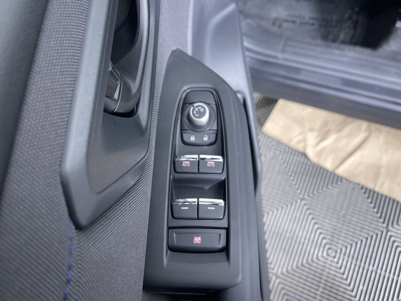 2026 Subaru Forester Premium - Photo 13