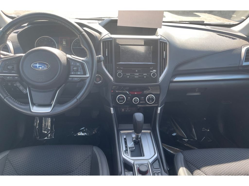 Used 2022 CRYSTAL WHITE PEARL Subaru Premium image 15