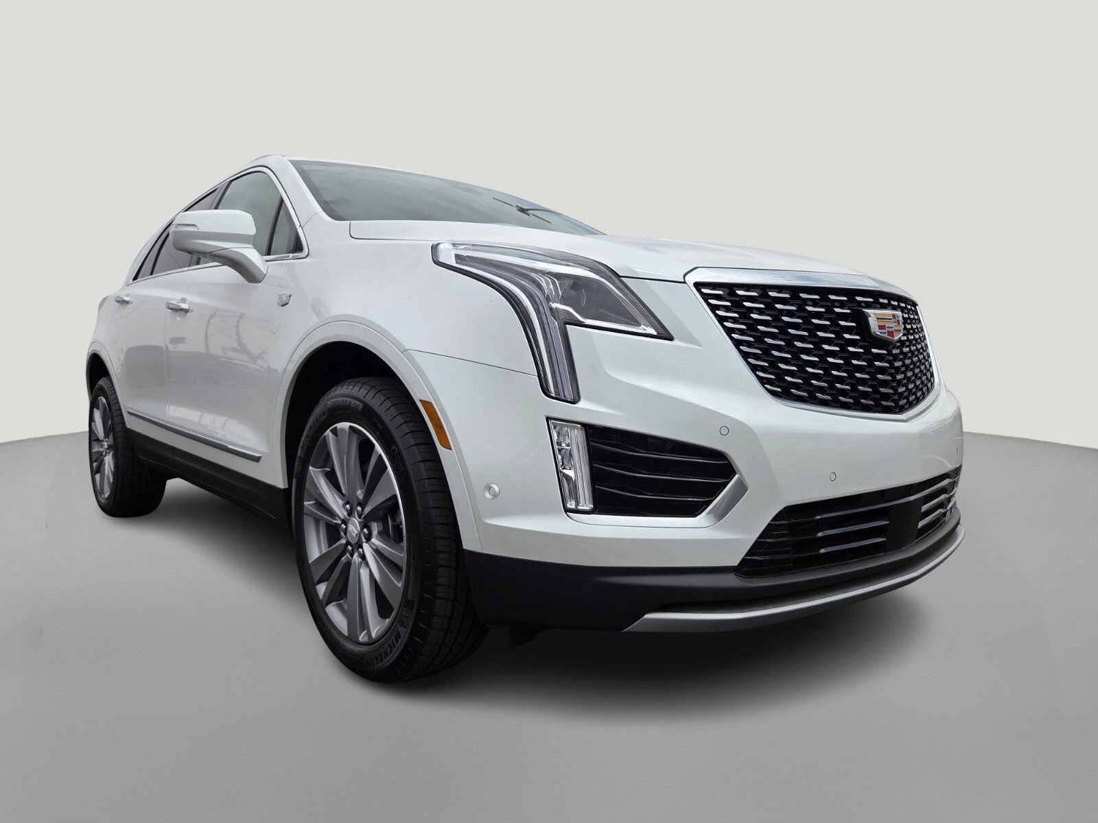 New 2026 Crystal White Tricoat Cadillac Premium Luxury image 7