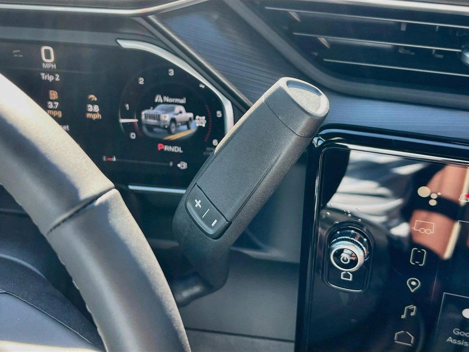 2026 GMC Sierra 3500HD Denali Ultimate - Photo 15