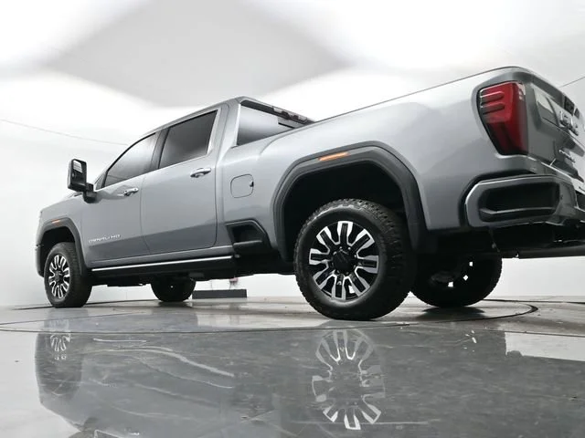 Used 2025 Sterling Metallic GMC Denali Ultimate image 27