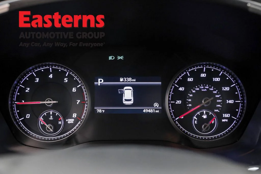 Used 2023 Gray Hyundai SEL image 18