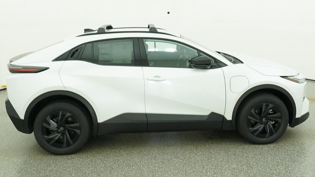 New 2026 Wind Chill Pearl Toyota SE image 49