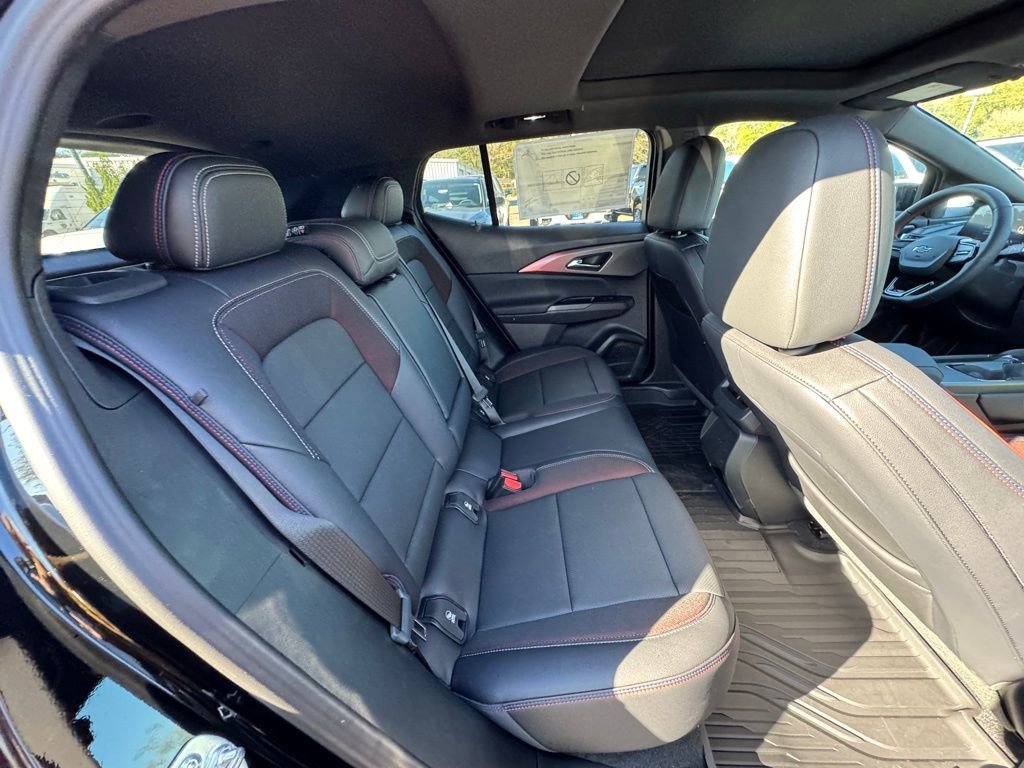 2026 Chevrolet Equinox EV RS - Photo 23
