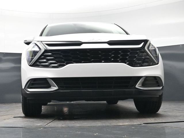 Used 2023 White Pearl Kia EX image 26