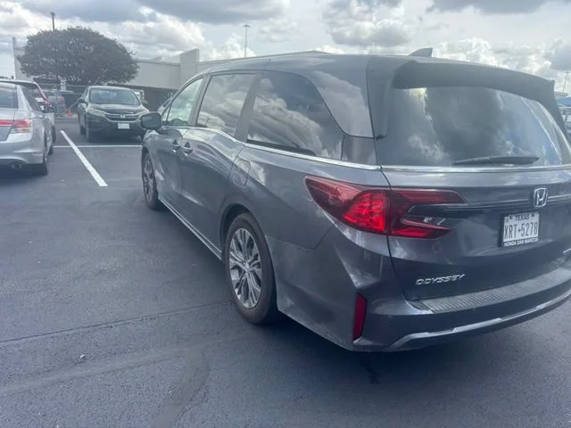 Certified Used 2026 Modern Steel Metallic Honda Touring image 17