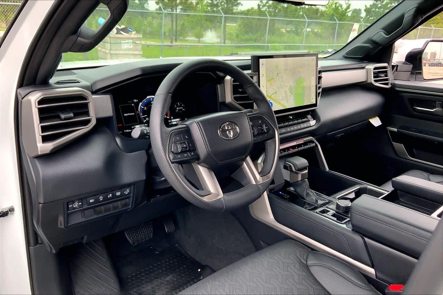 Used 2025 Ice Cap Toyota Limited image 17