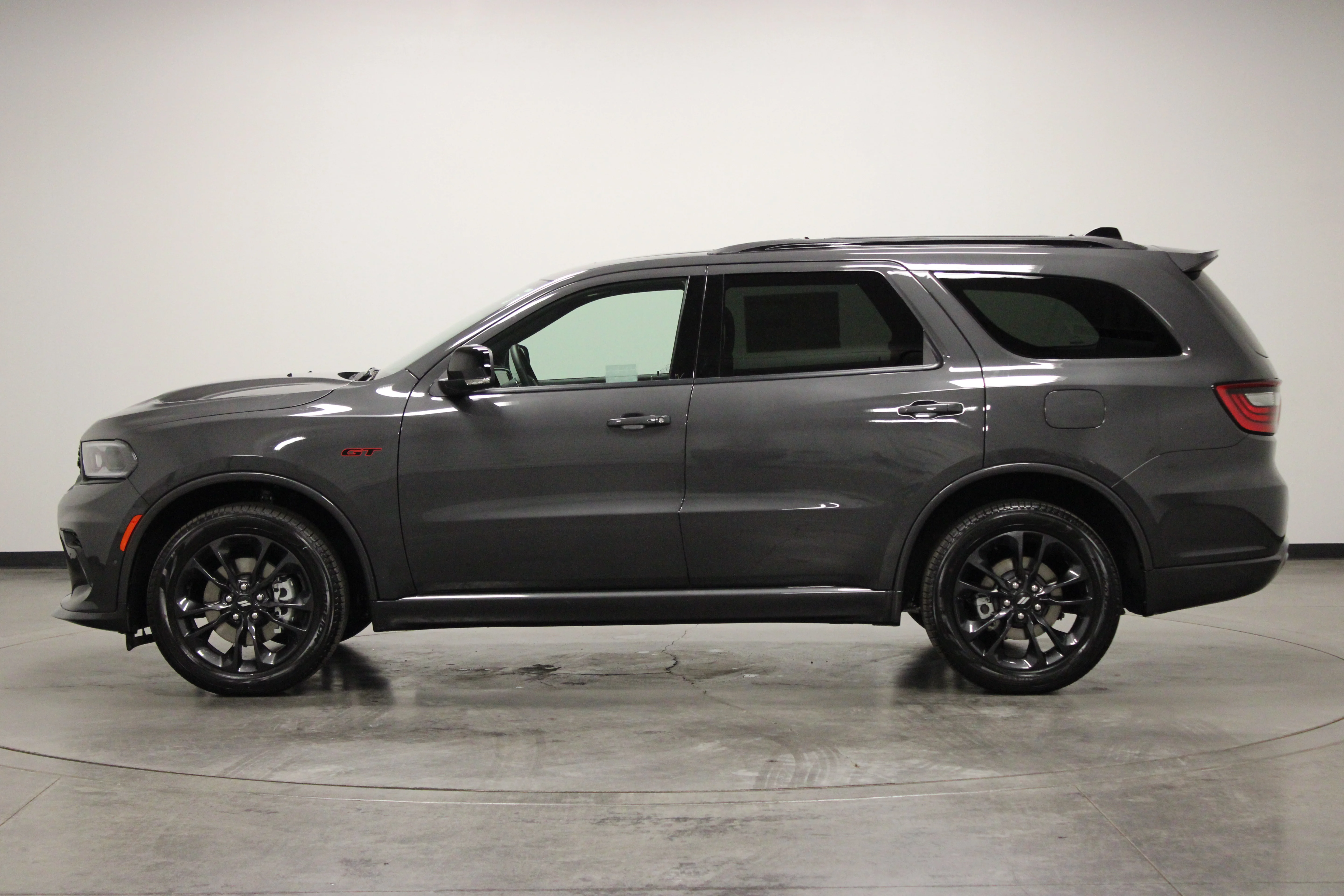 New 2026 Vapor Gray Exterior Paint Dodge GT Plus image 5