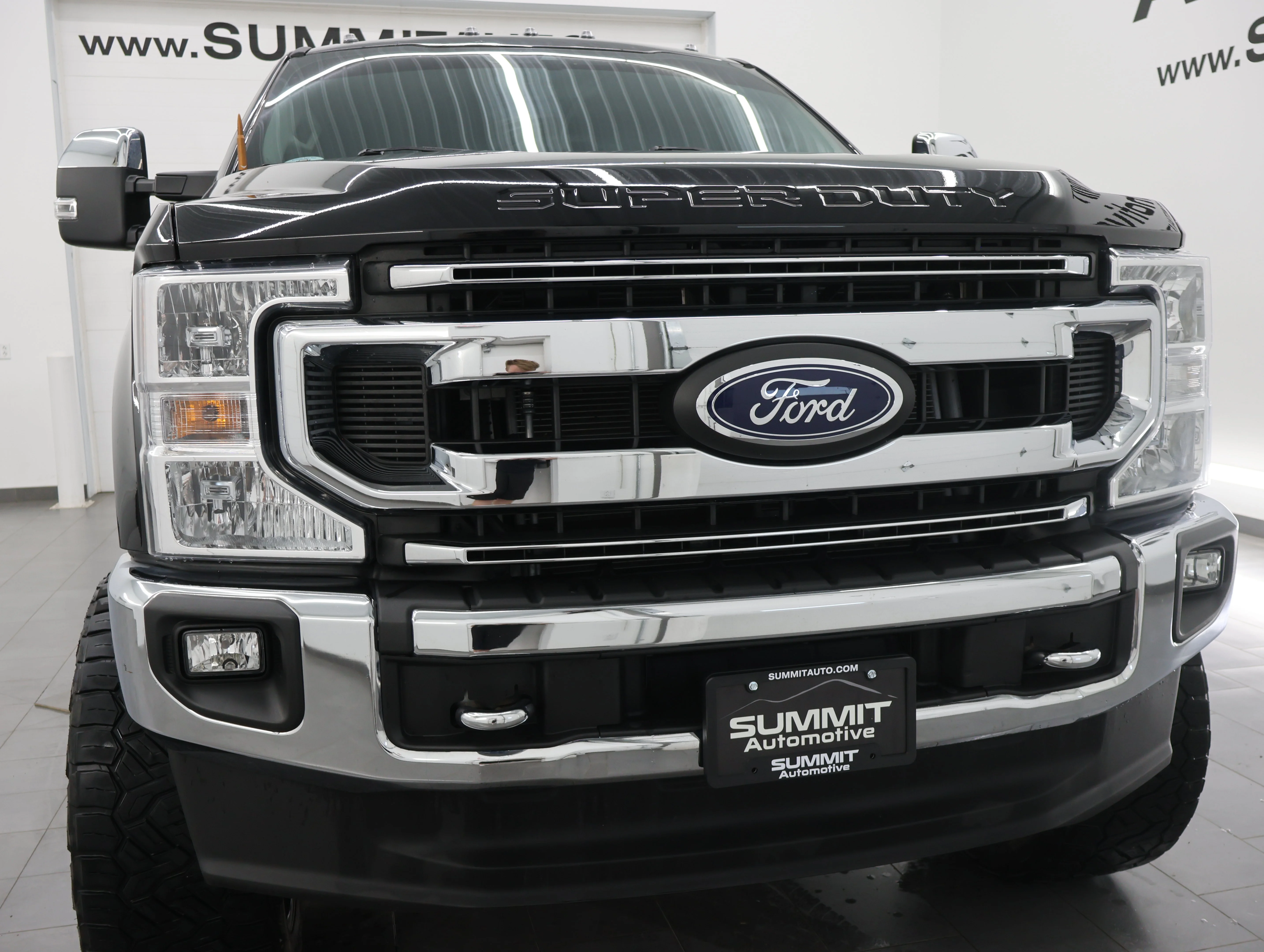 Used 2021 Agate Black Metallic Ford XLT image 21