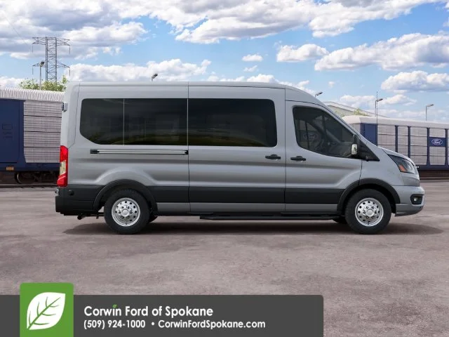 New 2027 Silver Ford XLT image 9