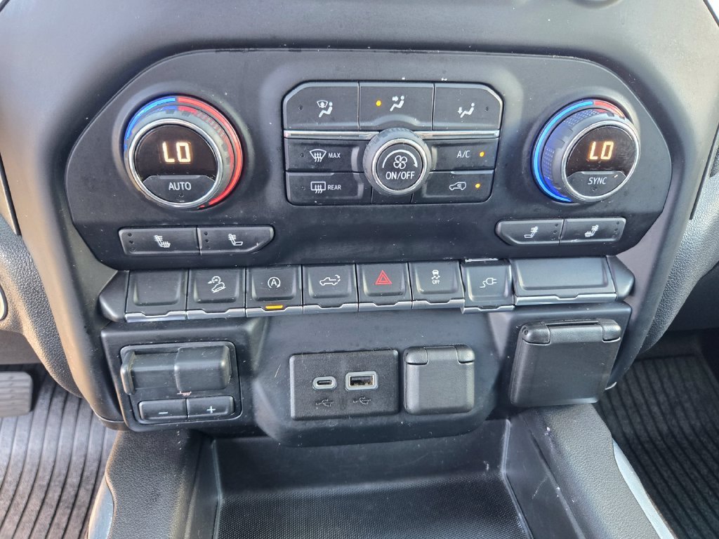 Used 2020 Blue Chevrolet RST image 15