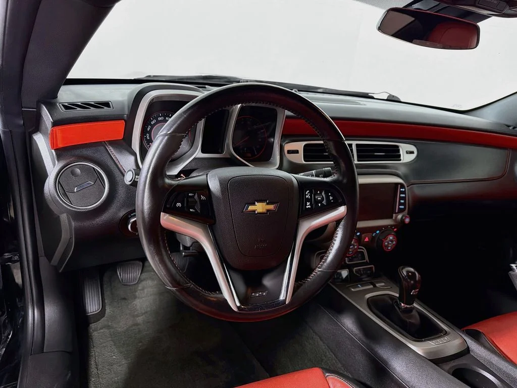 Used 2014 Black Chevrolet SS image 10