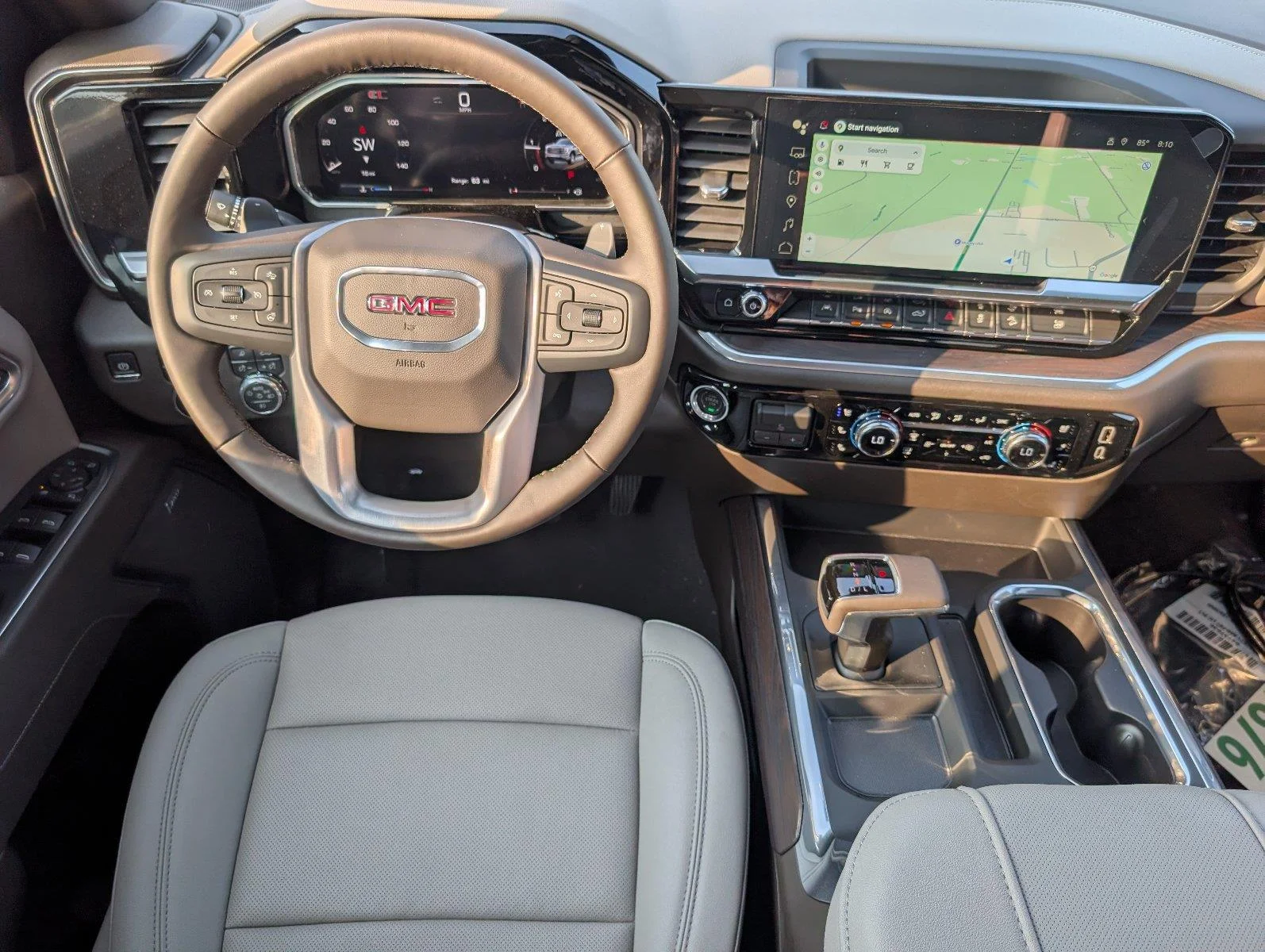 New 2026 Onyx Black GMC SLT image 32