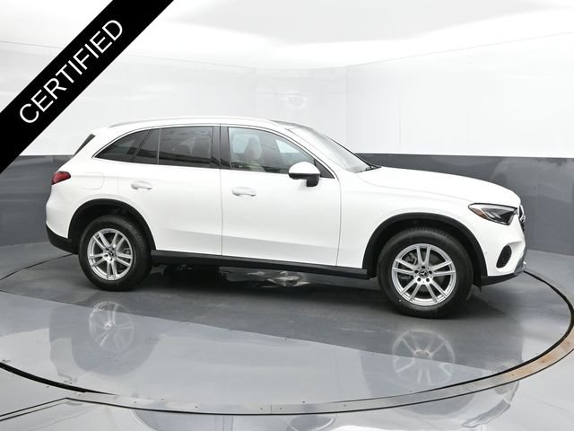 Used 2025 White Mercedes-Benz GLC 300 image 17
