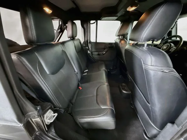 Used 2017 Gray Jeep Unlimited Sahara image 26