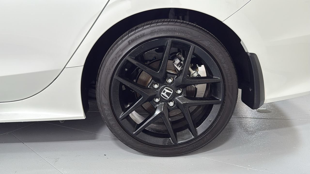 Used 2025 White Honda Sport image 23