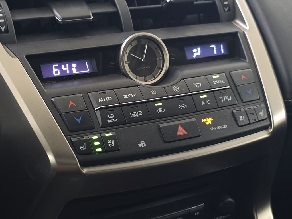 Used 2017 White Lexus 200t image 24