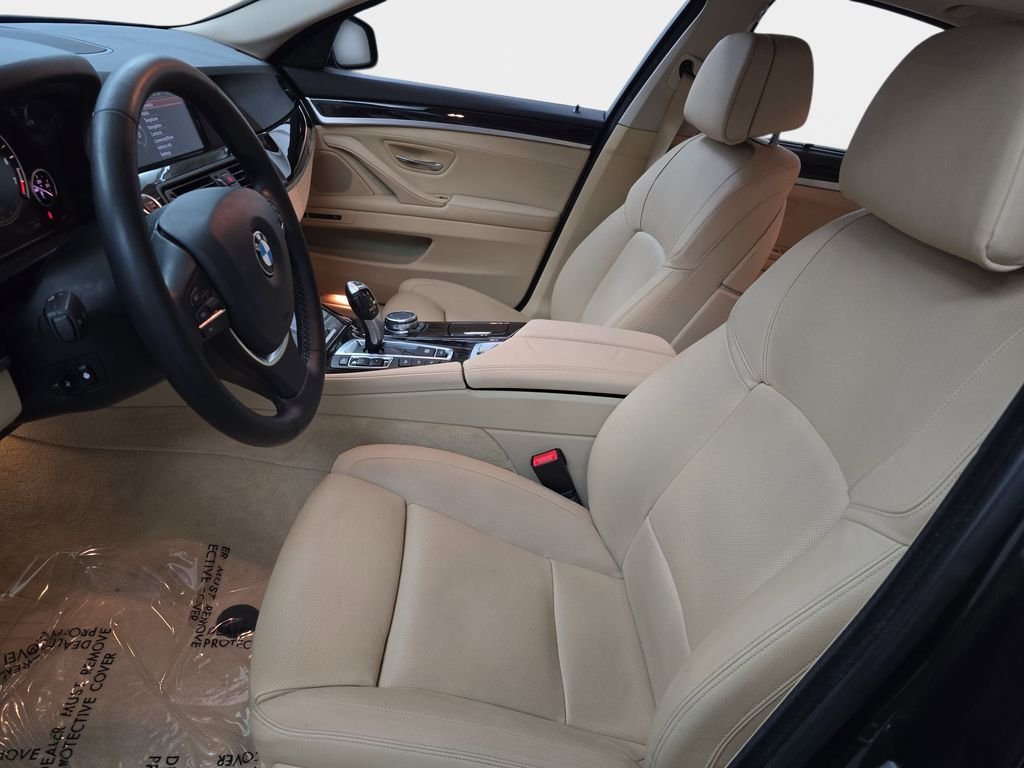 Used 2015 Jatoba Brown Metallic BMW 528i xDrive image 18