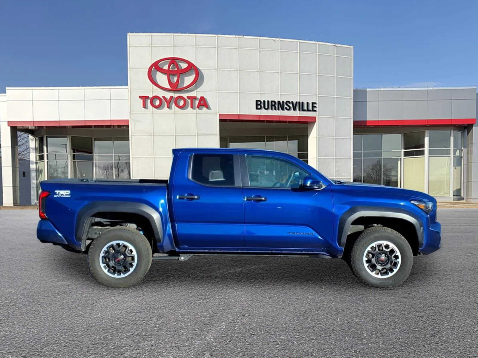 Certified 2024 Toyota Tacoma TRD Off Road with VIN 3TMLB5JN9RM025472 for sale in Burnsville, Minnesota