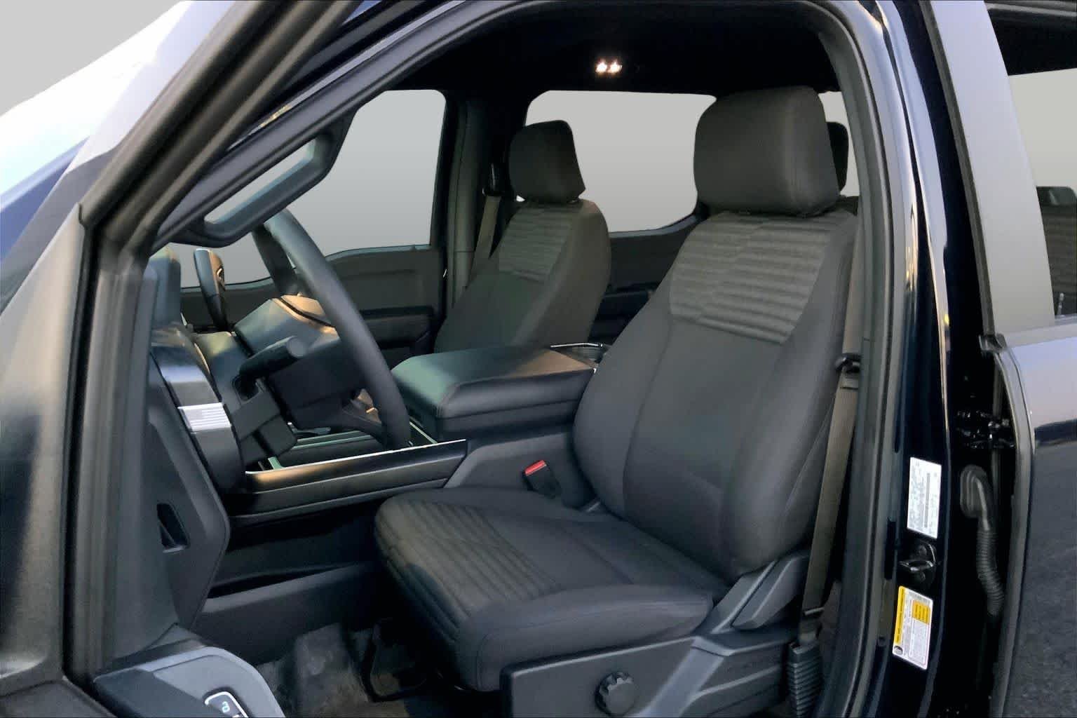 Used 2023 Antimatter Blue Ford XL image 8