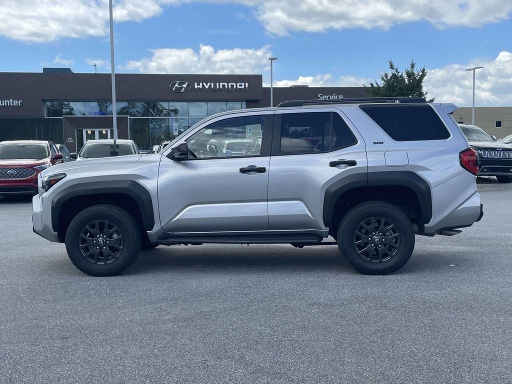 Used 2025 Cutting Edge Toyota SR5 image 26