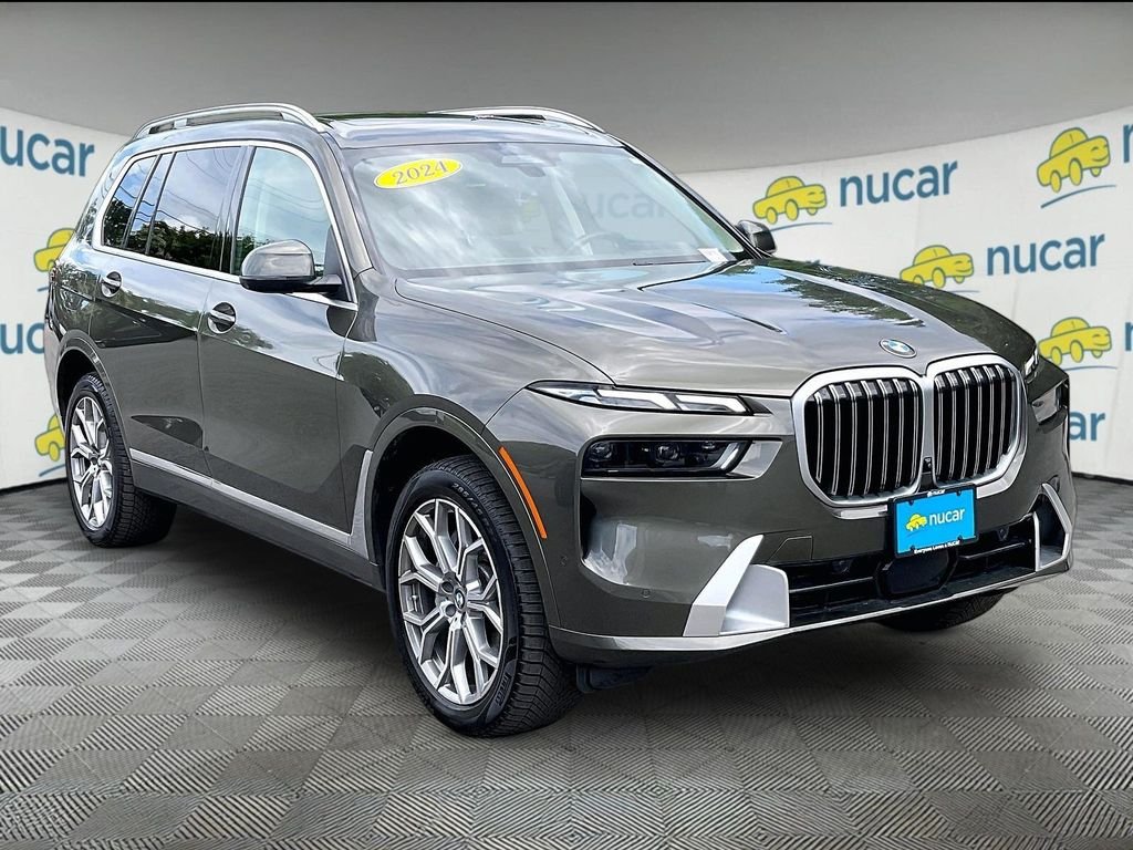 Used 2024 Green BMW xDrive40i image 1