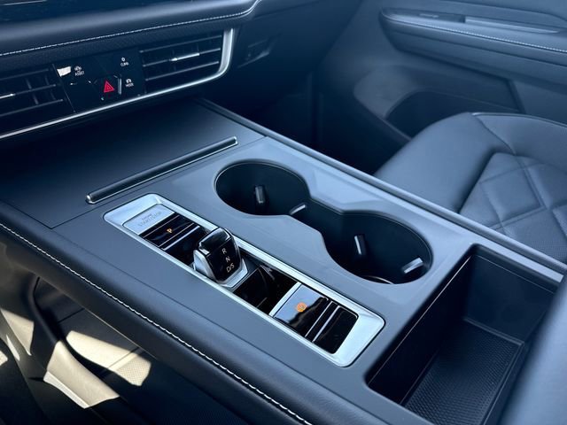 New 2026 Opal White Pearl Volkswagen 2.0T SE image 28