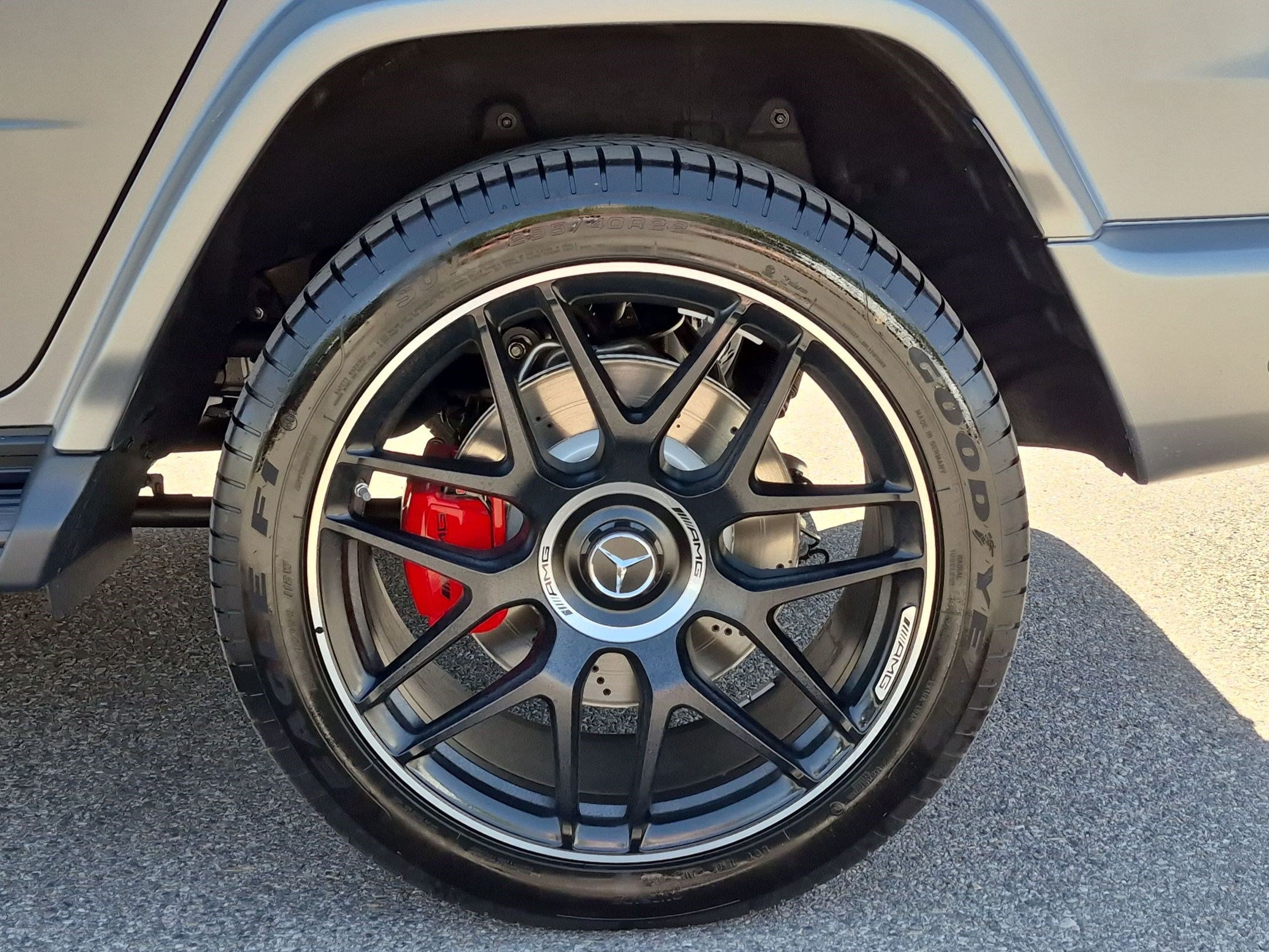 New 2027 MANUFAKTUR Platinum Magno Mercedes-Benz AMG® G 63 image 51