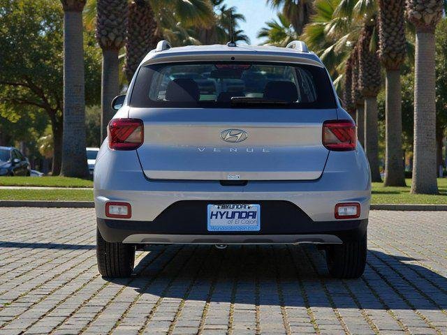 New 2026 Silver Hyundai SEL image 6