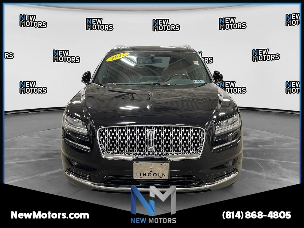 Used 2022 Black Metallic Lincoln Reserve image 8
