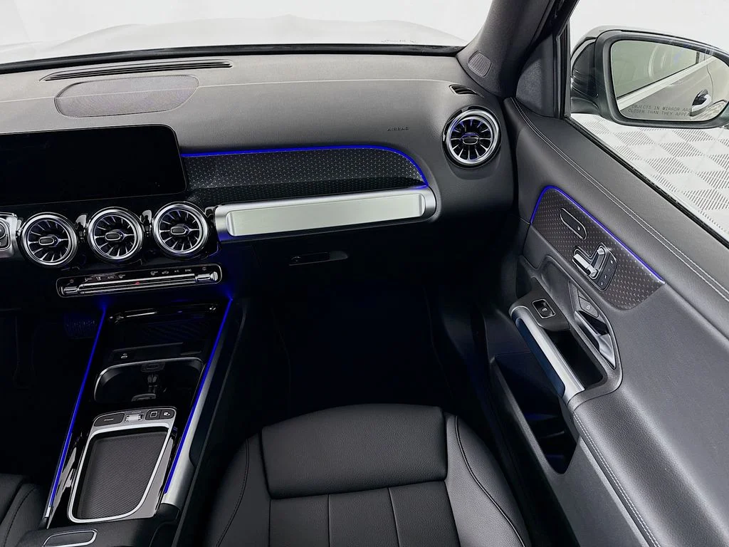 2025 Mercedes-Benz GLB Base - Photo 24