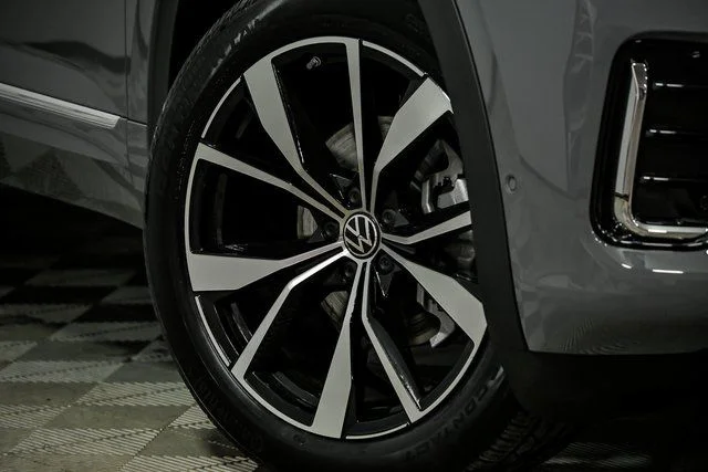 New 2026 Gray Volkswagen 2.0T SEL Premium R-Line image 3