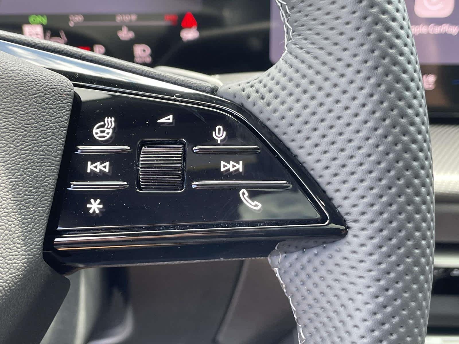 New 2026 2Y2Y/White Audi Premium Plus image 37