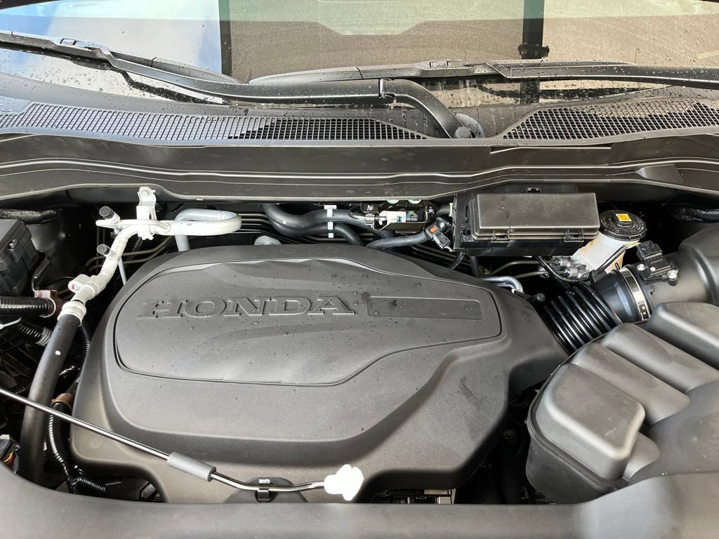 New 2026 Crystal Black Pearl Honda Black Edition image 8