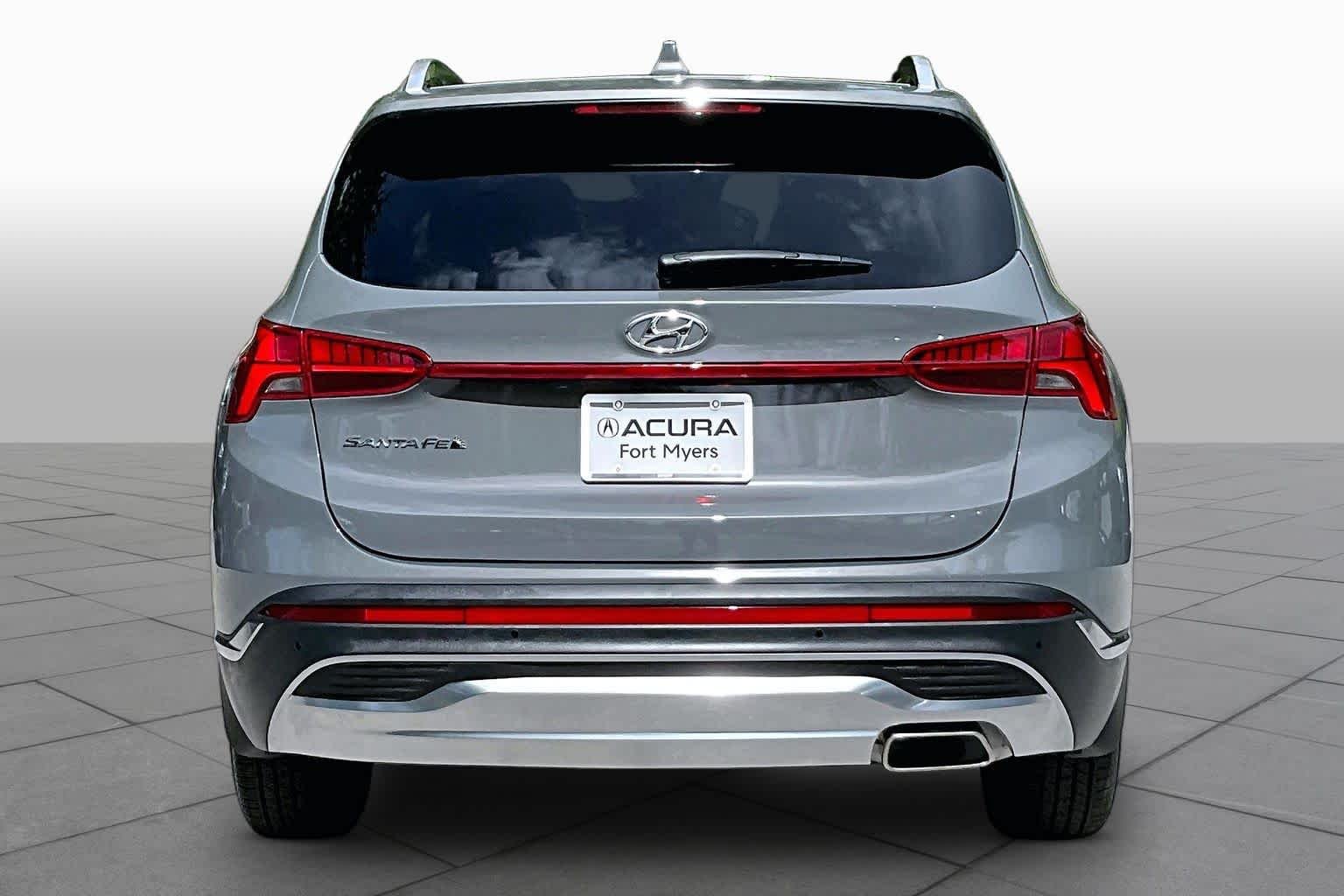 Used 2022 Hampton Gray Hyundai Limited image 5